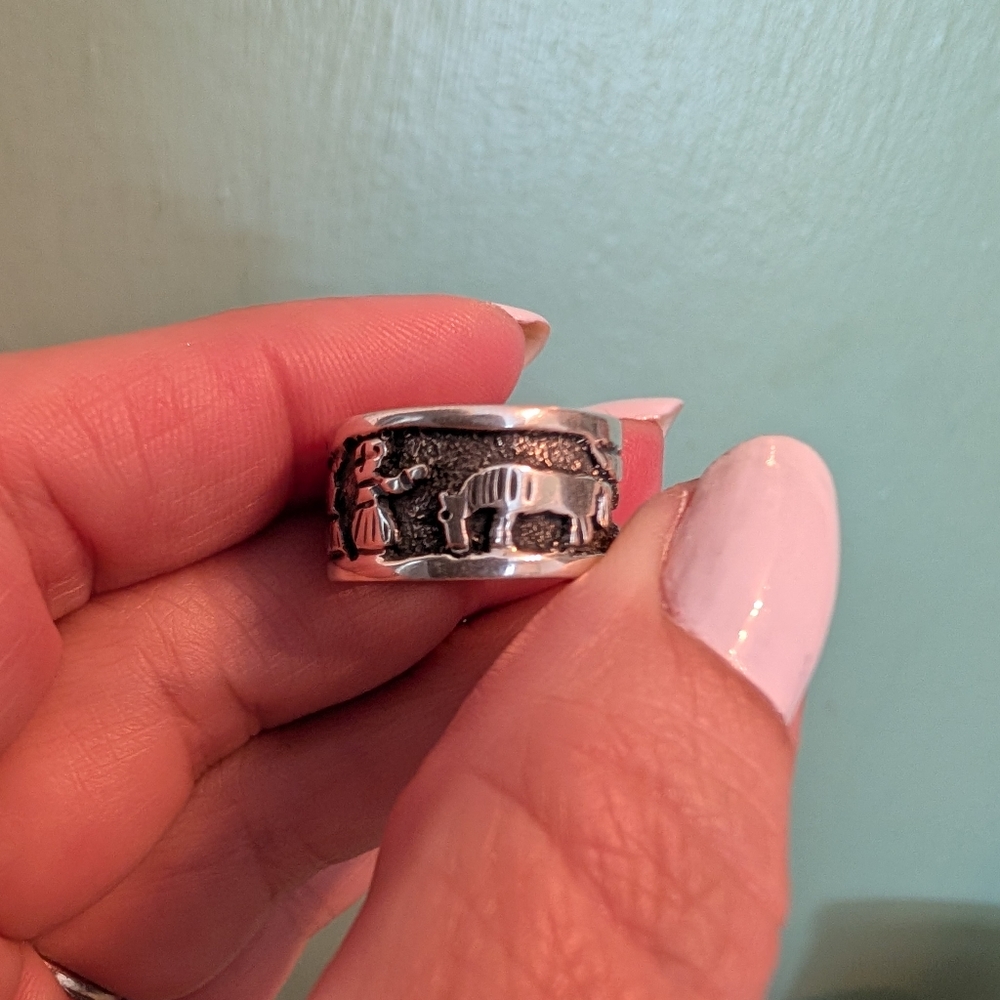Vintage SS Native American Storyteller Ring